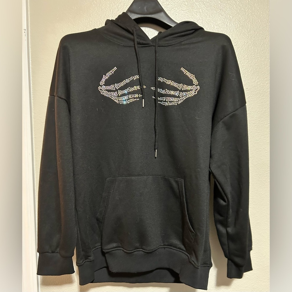 Shein sparkly skull hands black long sleeve hoody- size oxl